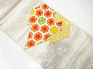 松皮菱に亀甲模様織出し名古屋帯